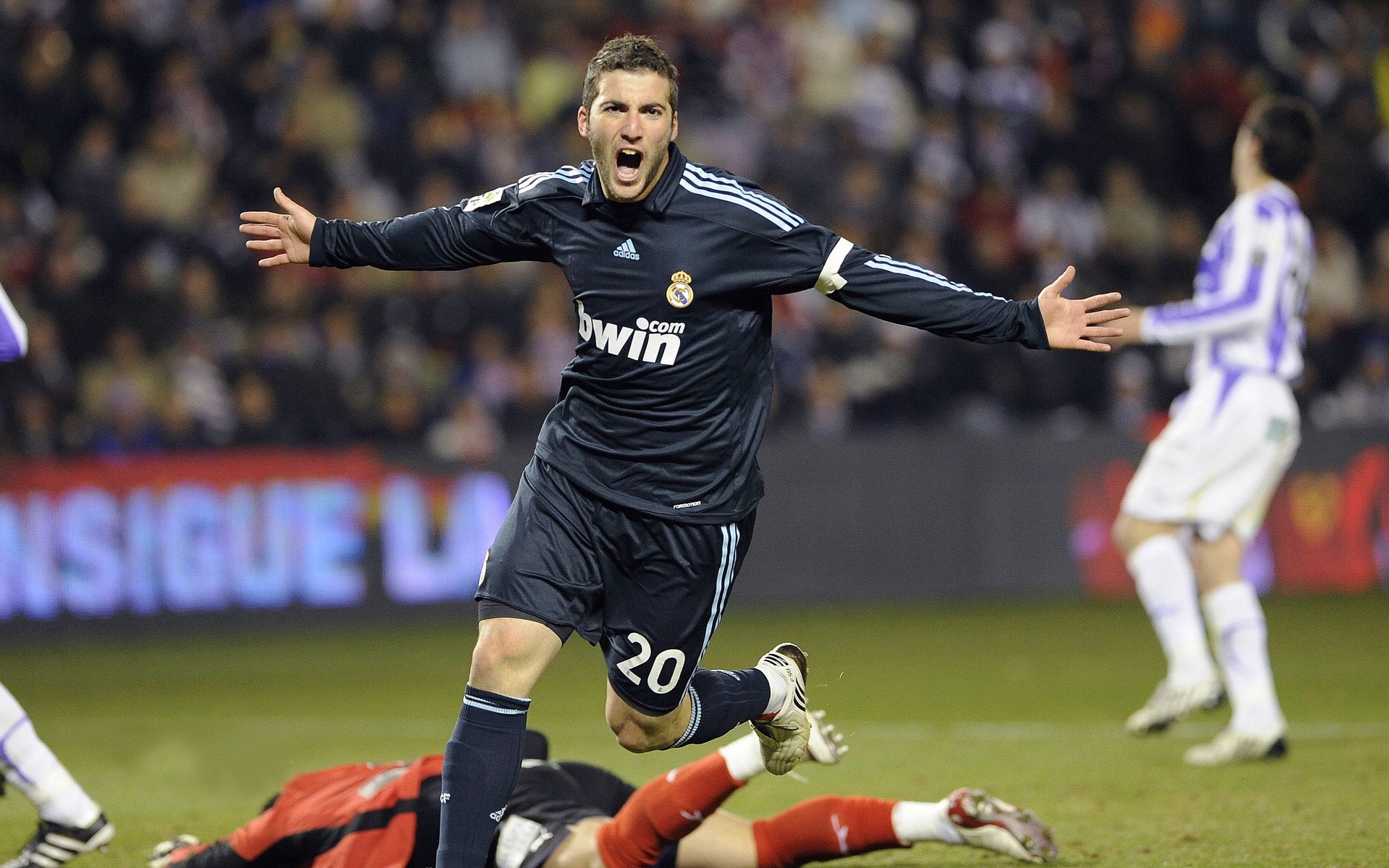 库策冲刺阶段展现惊人速度